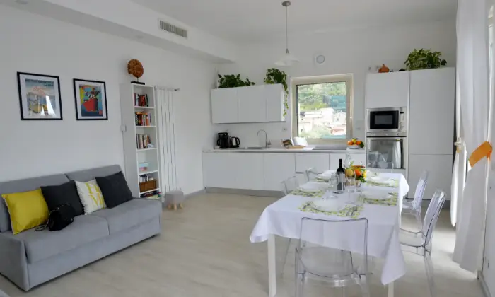 Rexer-SantAgnello-La-Terrazza-Family-Holidays-Sorrento-Coast-Salone