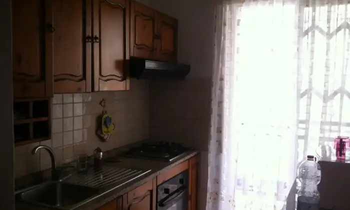 Rexer-Palermo-Stanza-Doppia-in-Corso-Tukory-CUCINA