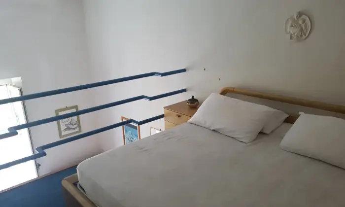 Rexer-Praia-a-MAre-Affittasi-periodo-estivo-CAMERA-DA-LETTO