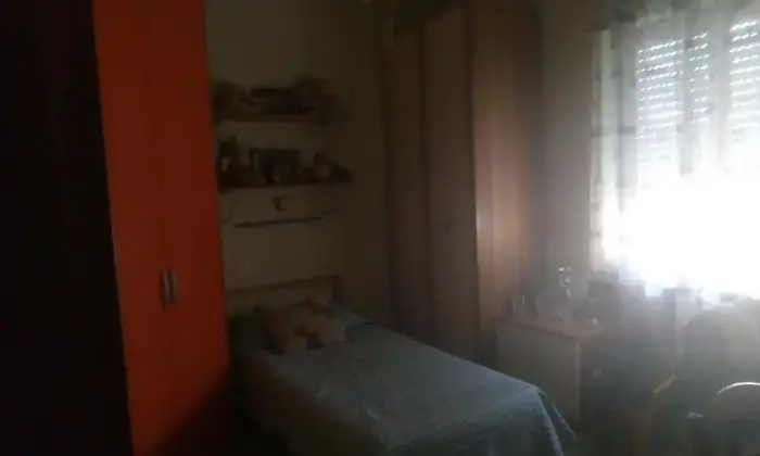Rexer-Crotone-Appartamento-CAMERA-DA-LETTO