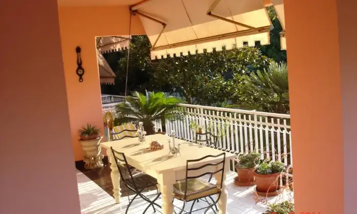 Rexer-Sanremo-LUSSUOSO-QUADRILOCALE-IN-RESIDENCE-VISTA-MARE-ALTRO