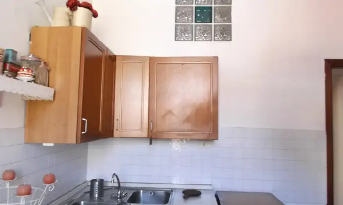 Rexer-Torino-Posto-letto-per-ragazza-in-bilocale-CUCINA