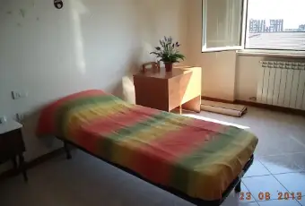 Rexer-Campobasso-Camera-singola-per-studentesse-Campobasso-zona-Universitaria-CAMERA-DA-LETTO