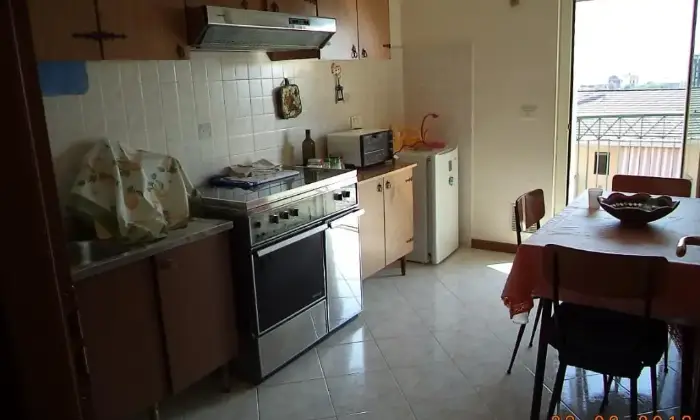 Rexer-Campobasso-Camera-singola-per-studentesse-Campobasso-zona-Universitaria-CUCINA