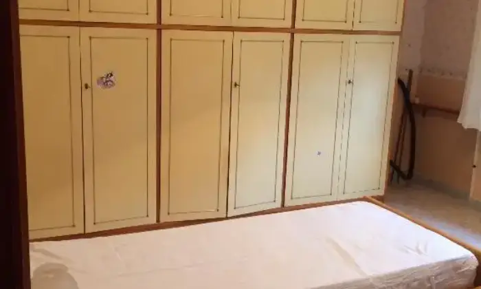 Rexer-Campobasso-Camere-per-studenti-o-lavoratori-CAMERA-DA-LETTO