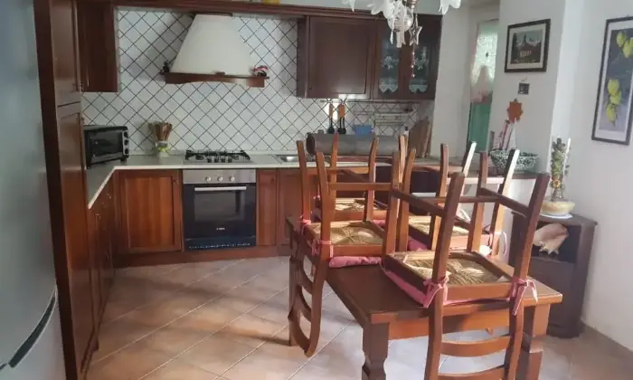 Rexer-Montemarciano-Appartamento-con-ingresso-indipendente-CUCINA