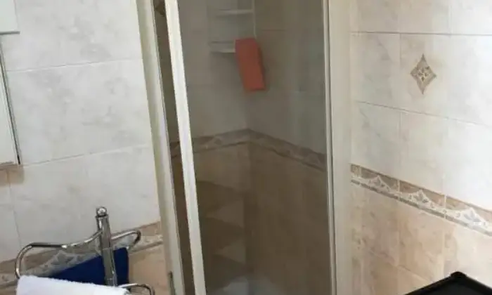 Rexer-Lecce-Monolocale-ristrutturato-ottima-posizione-BAGNO
