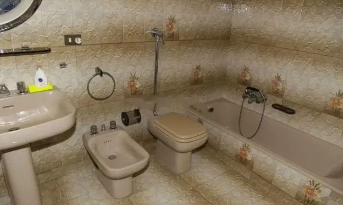 Rexer-Mazara-del-Vallo-Casa-indipendente-in-affitto-BAGNO