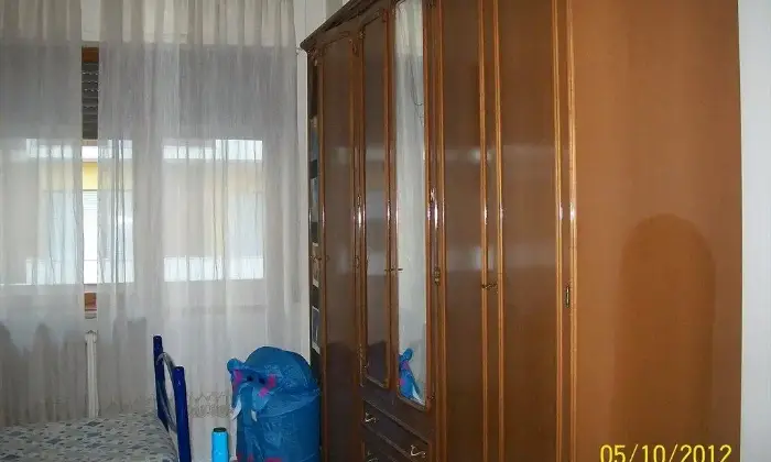 Rexer-Pescara-CAMERE-PER-RAGAZZE-ED-UNIVERSITARIE-CAMERA-DA-LETTO