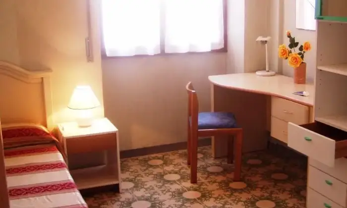 Rexer-Roma-Camere-singole-per-studentesse-universitarie-CAMERA-DA-LETTO