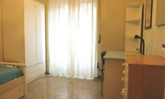 Rexer-Roma-Camere-singole-per-studentesse-universitarie-CAMERA-DA-LETTO