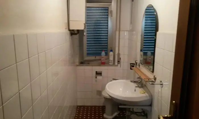 Rexer-Genova-Appartamento-per-studenti-zona-Brignole-BAGNO