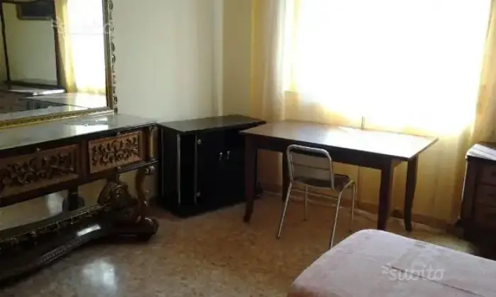 Rexer-Catania-Citlla-univria-posto-letto-a-soli-stud-fuori-sede-CAMERA-DA-LETTO