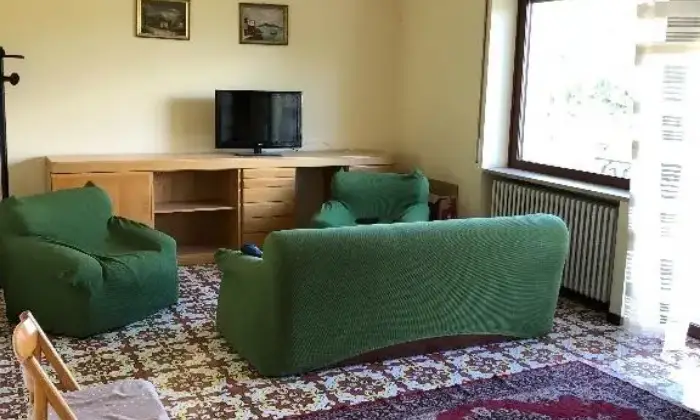 Rexer-LAquila-Appartamento-per-studenti-doppia-singola-SALONE