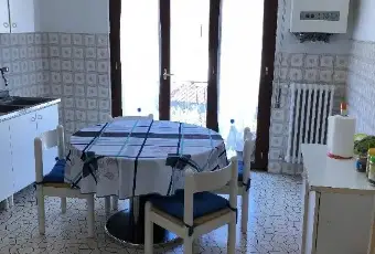 Rexer-LAquila-Appartamento-per-studenti-doppia-singola-CUCINA