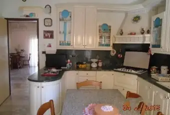 Rexer-Al-Terme-Appartamento-con-tre-camere-da-letto-CUCINA