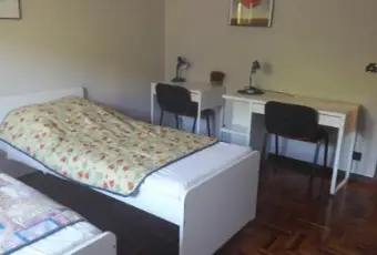 Rexer-Udine-APPARTAMENTO-PER-STUDENTI-CAMERA-DA-LETTO