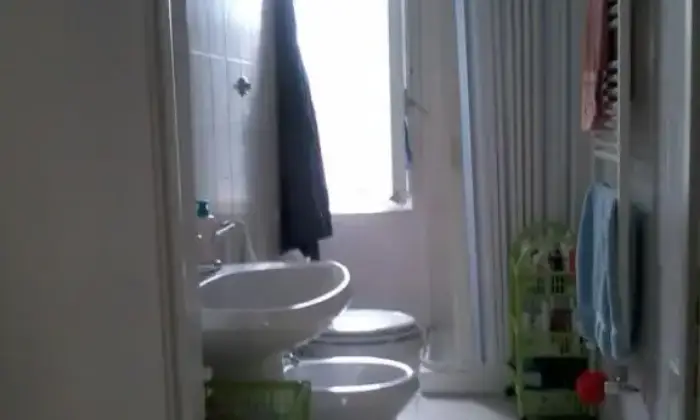 Rexer-Pisa-LIBERO-DA-SBUITO-INTERO-APPARTAMENTO-BAGNO