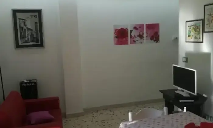 Rexer-LAquila-Stanza-doppia-in-appartamento-in-centro-a-LAquila-SALONE