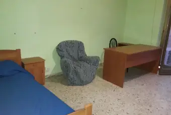 Rexer-Catania-Camera-maschile-rapisardi-con-posto-auto-CAMERA-DA-LETTO