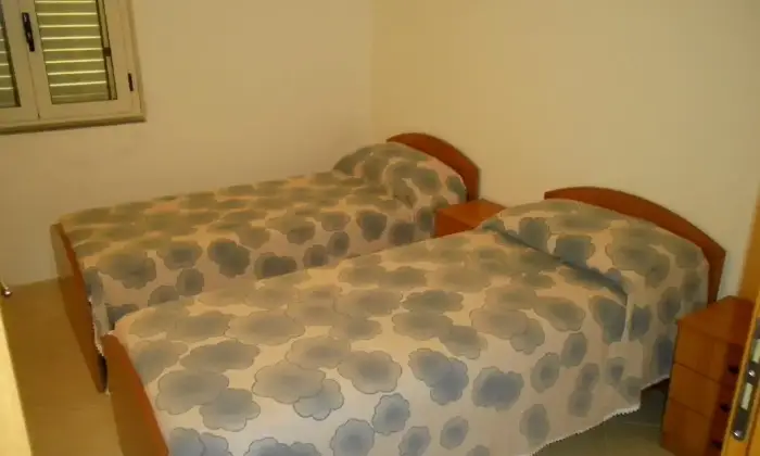 Rexer-Lamezia-Terme-Grazioso-Appartamento-Lamezia-Terme-CAMERA-DA-LETTO