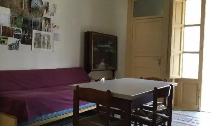 Rexer-Palermo-Camera-in-affitto-per-studentesse-CAMERA-DA-LETTO
