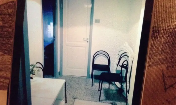 Rexer-La-Spezia-Da-Privato-La-Spezia-centro-pi-appartamenti-CUCINA