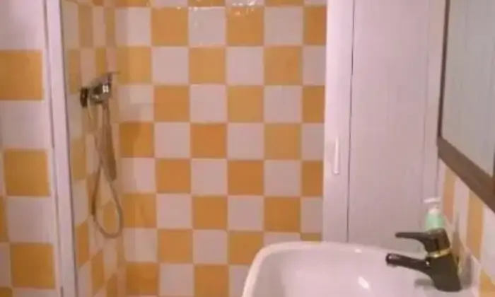 Rexer-Morano-Calabro-Bilocale-arredato-BAGNO