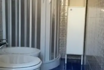 Rexer-Santo-Stefano-di-Camastra-Bilocale-interamente-ammobiliato-BAGNO