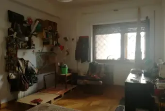Rexer-Roma-Affittasi-ampia-stanza-singola-CAMERA-DA-LETTO