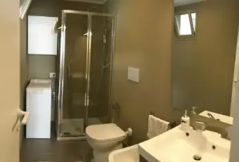 Rexer-Bari-Attico-centro-Bari-ristrutturato-BAGNO