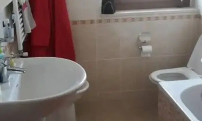 Rexer-Chieti-Camera-doppia-per-studentesse-BAGNO
