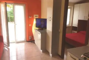 Rexer-Appignano-APPARTAMENTI-NUOVI-e-ARREDATI-con-PARCHEGGIO-e-GIARDINO-SALONE