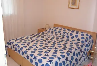 Rexer-Sorso-Arredato-completo-di-tutto-libero-da-settembre-a-maggio-CAMERA-DA-LETTO