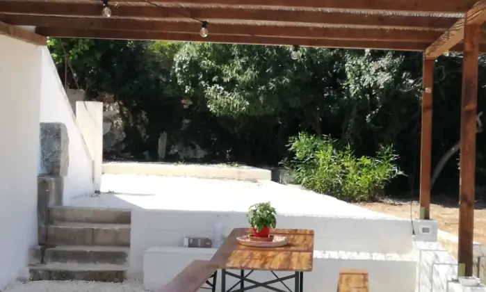 Rexer-ostuni-A-due-passi-dal-centro-storico-di-Ostuni-GIARDINO