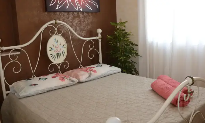 Rexer-policoro-Villetta-elegante-con-Veranda-affaccio-piscina-CAMERA-DA-LETTO