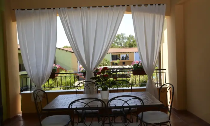 Rexer-policoro-Villetta-elegante-con-Veranda-affaccio-piscina-SALONE