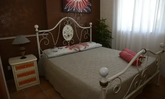Rexer-policoro-Villetta-elegante-con-Veranda-affaccio-piscina-CAMERA-DA-LETTO