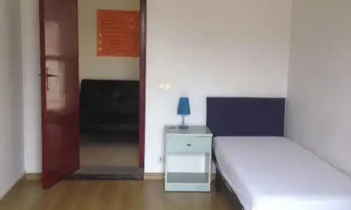 Rexer-Palermo-Affitto-camere-studenti-CAMERA-DA-LETTO