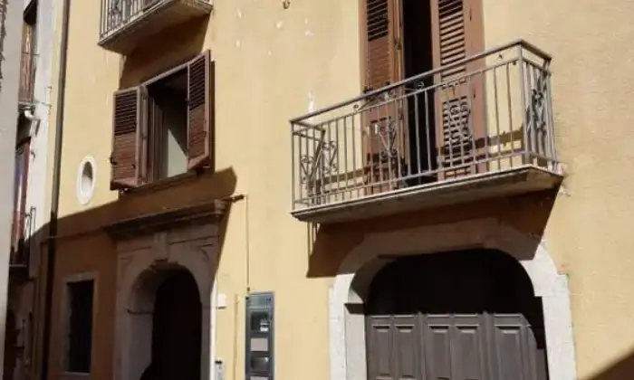Rexer-Nusco-Appartamento-in-palazzo-signorile-ALTRO