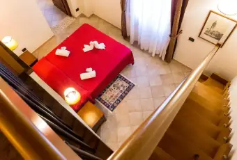 Rexer-Capannoli-Appartamento-in-campagna-senza-utenze-primarie-CAMERA-DA-LETTO