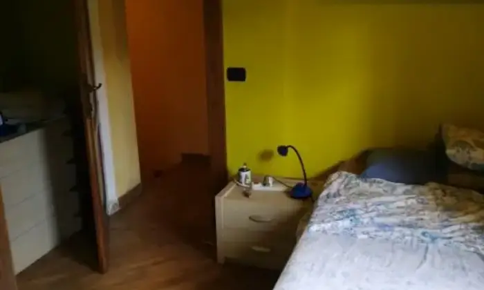 Rexer-Siena-Posto-in-stanza-singola-con-bagno-privato-CAMERA-DA-LETTO
