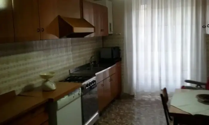 Rexer-Monopoli-APPARTAMENTO-IN-CENTRO-MONOPOLI-CUCINA