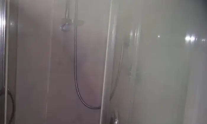 Rexer-Genova-Luminoso-ristrutturato-e-arredato-anche-per-brevi-periodi-BAGNO