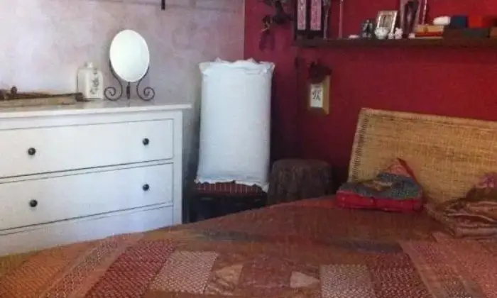 Rexer-Roma-Appartamento-zona-capannelle-CAMERA-DA-LETTO