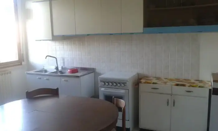 Rexer-Pisa-Appartamento-zona-Cisanello-per-studenti-CUCINA