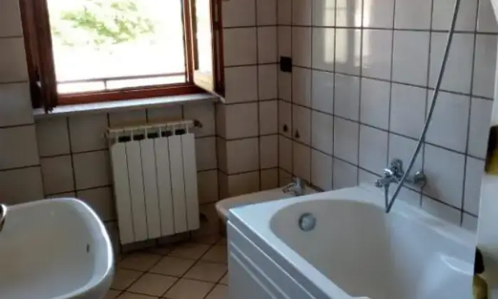 Rexer-LAquila-Appartamento-Gignano-BAGNO