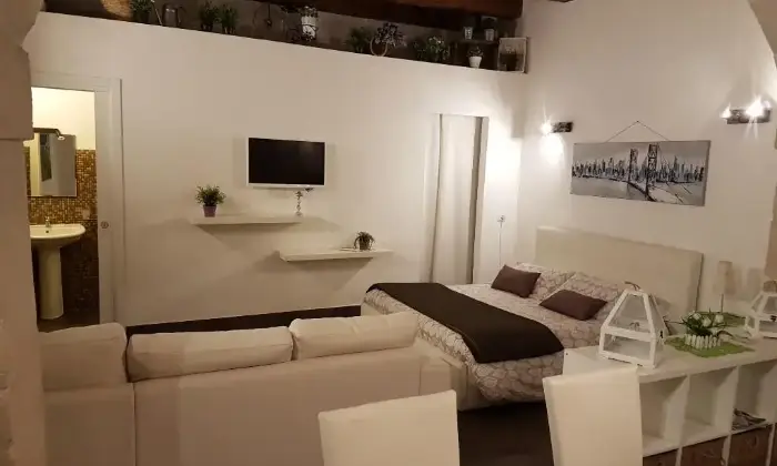 Rexer-Siracusa-Affitto-Loft-in-Ortigia-zona-mercato-CAMERA-DA-LETTO