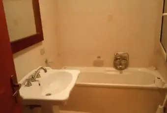 Rexer-Marsala-Appartamento-arredato-BAGNO