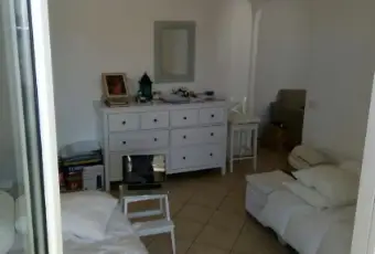 Rexer-Napoli-Grazioso-e-luminoso-appartamento-co-metr-CavourMuseo-CAMERA-DA-LETTO